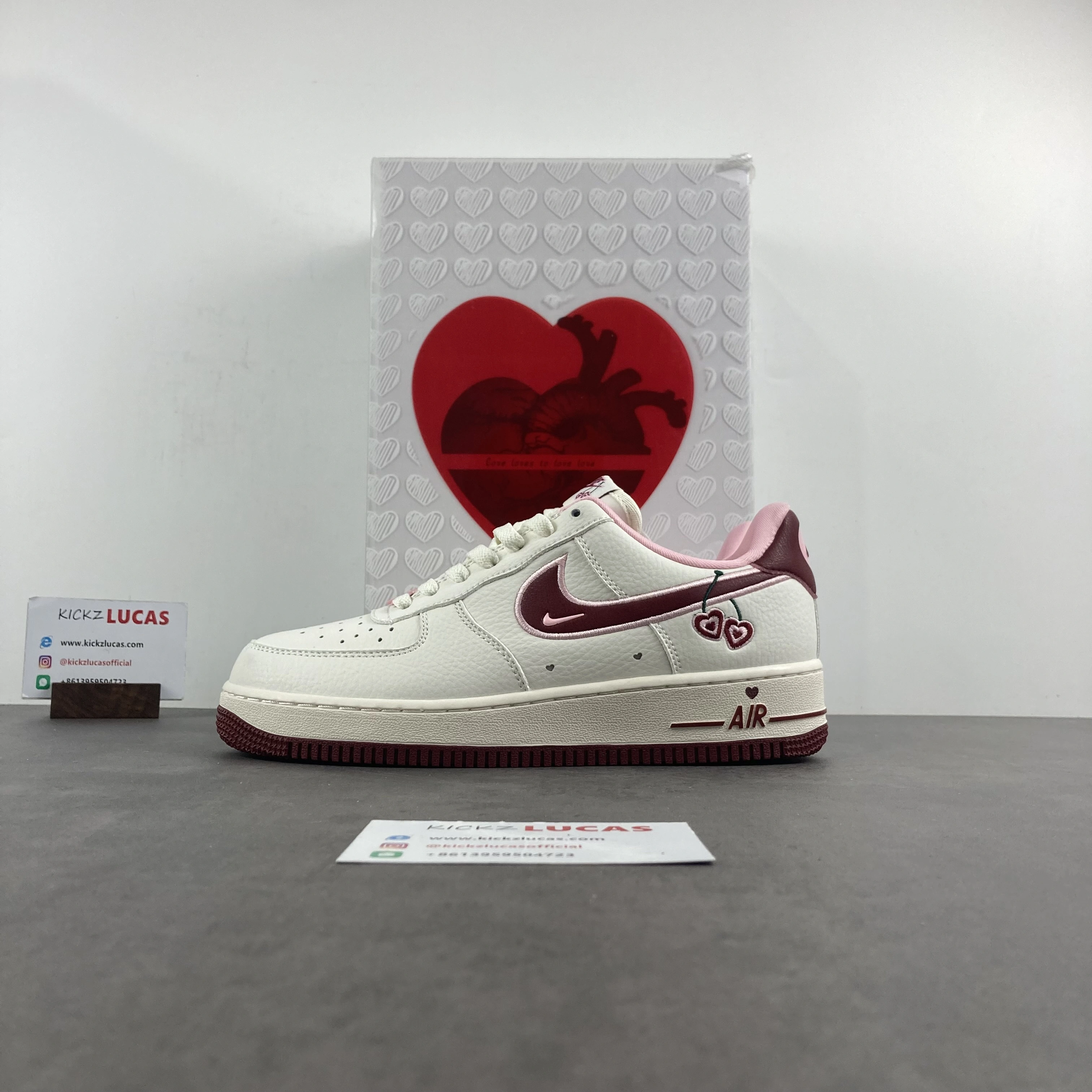 Air Force 1 Low Valentine’s Day (2023) FD4616- Contemporary 751