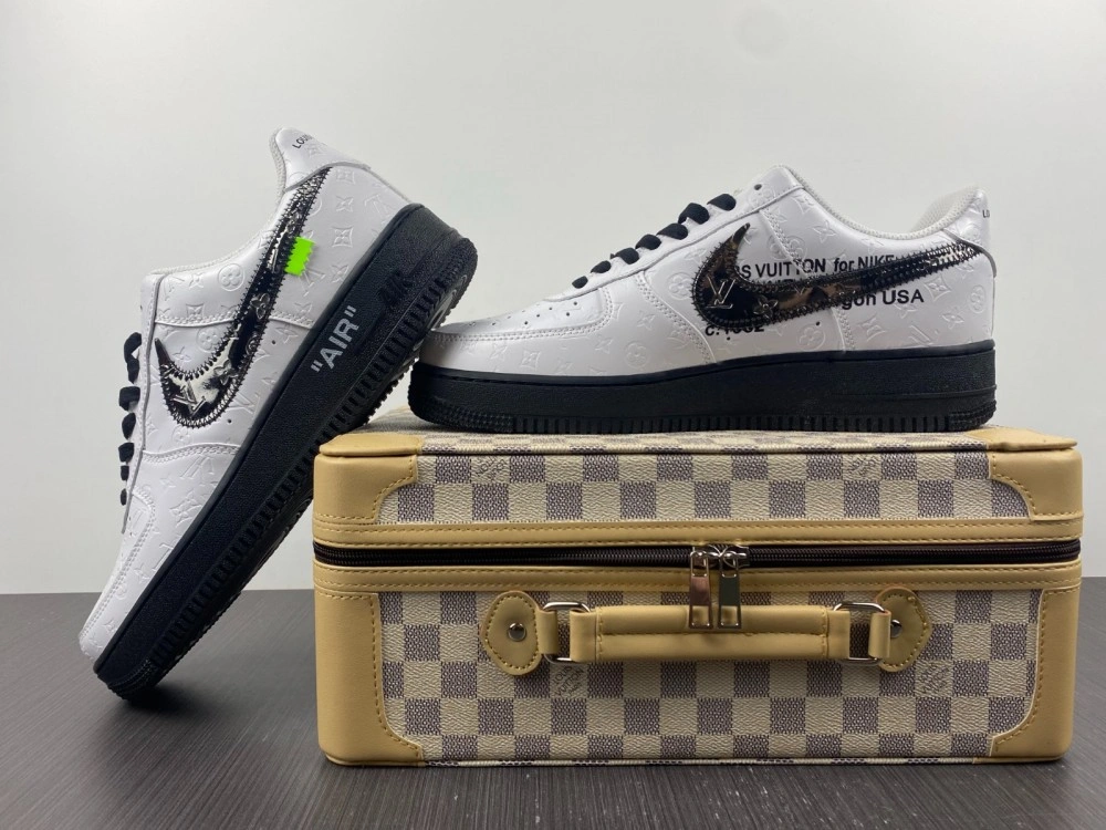 Unique Air Force 1 X L*V special box 4166