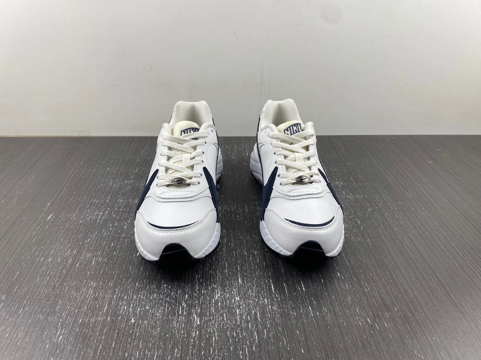 Compact Air Grudge Leather White Black Big Swoosh 602046- 894