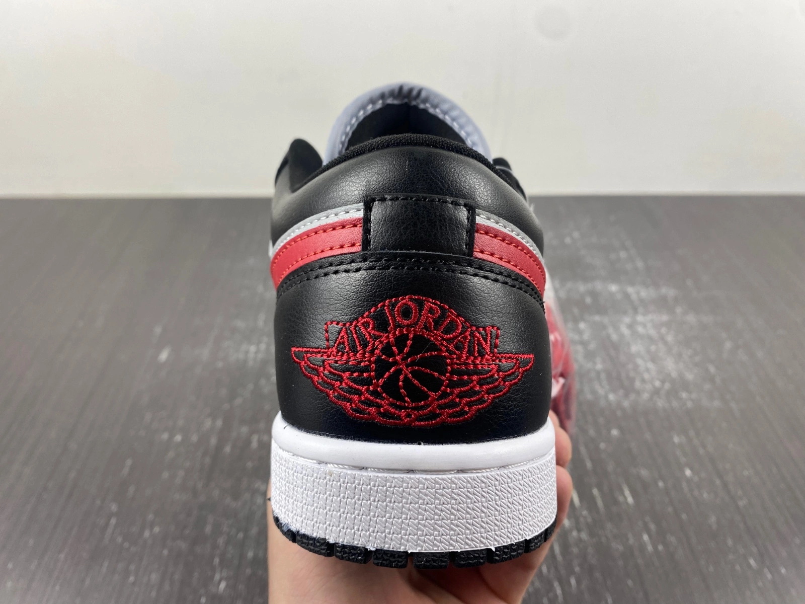 Air Jordan 1 Grey Red Black DC0774- TechFriendly 1444