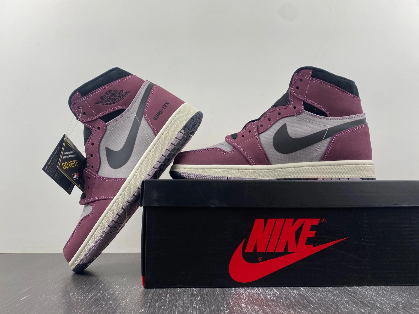 Air Jordan 1 High Element Gore-Tex Berry DB2889- SoftTouch 1432