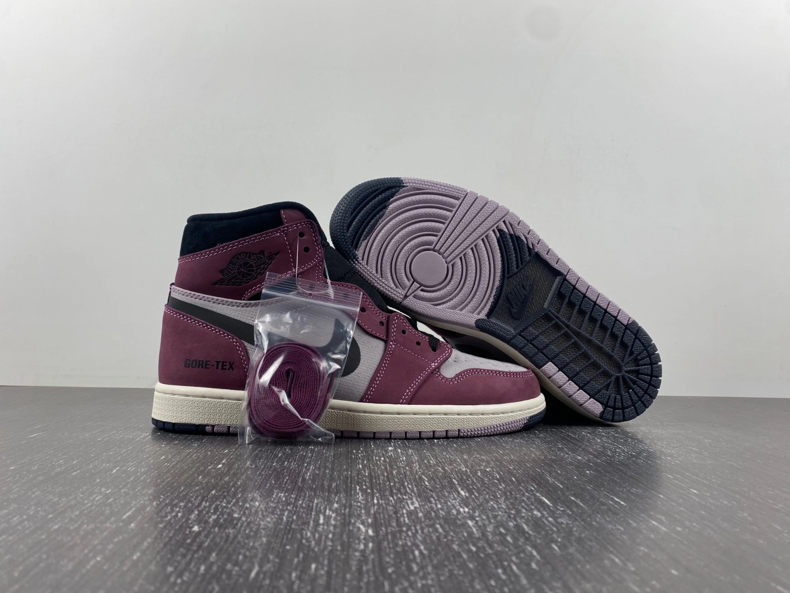 Air Jordan 1 High Element Gore-Tex Berry DB2889- SoftTouch 1432