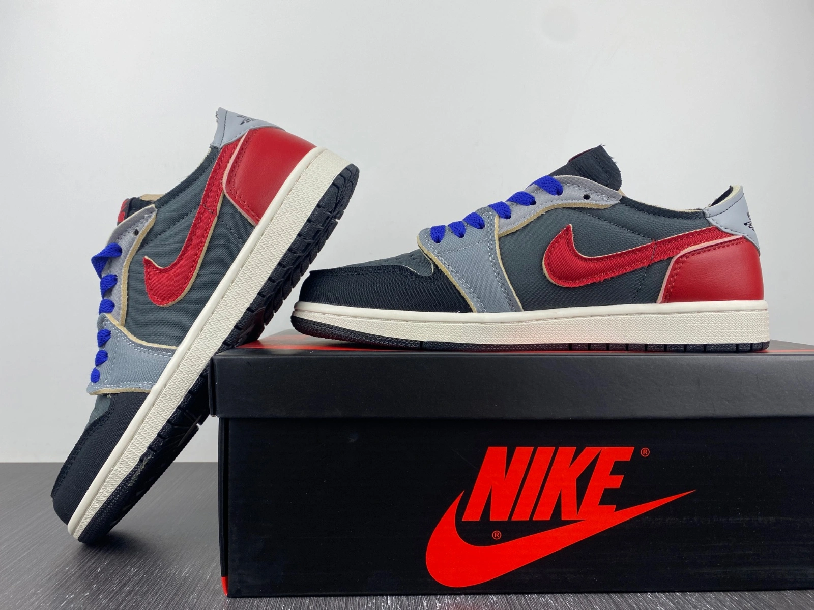 Trendsetting Air Jordan 1 Low AJ 1 Smoke red DV0982- 1592
