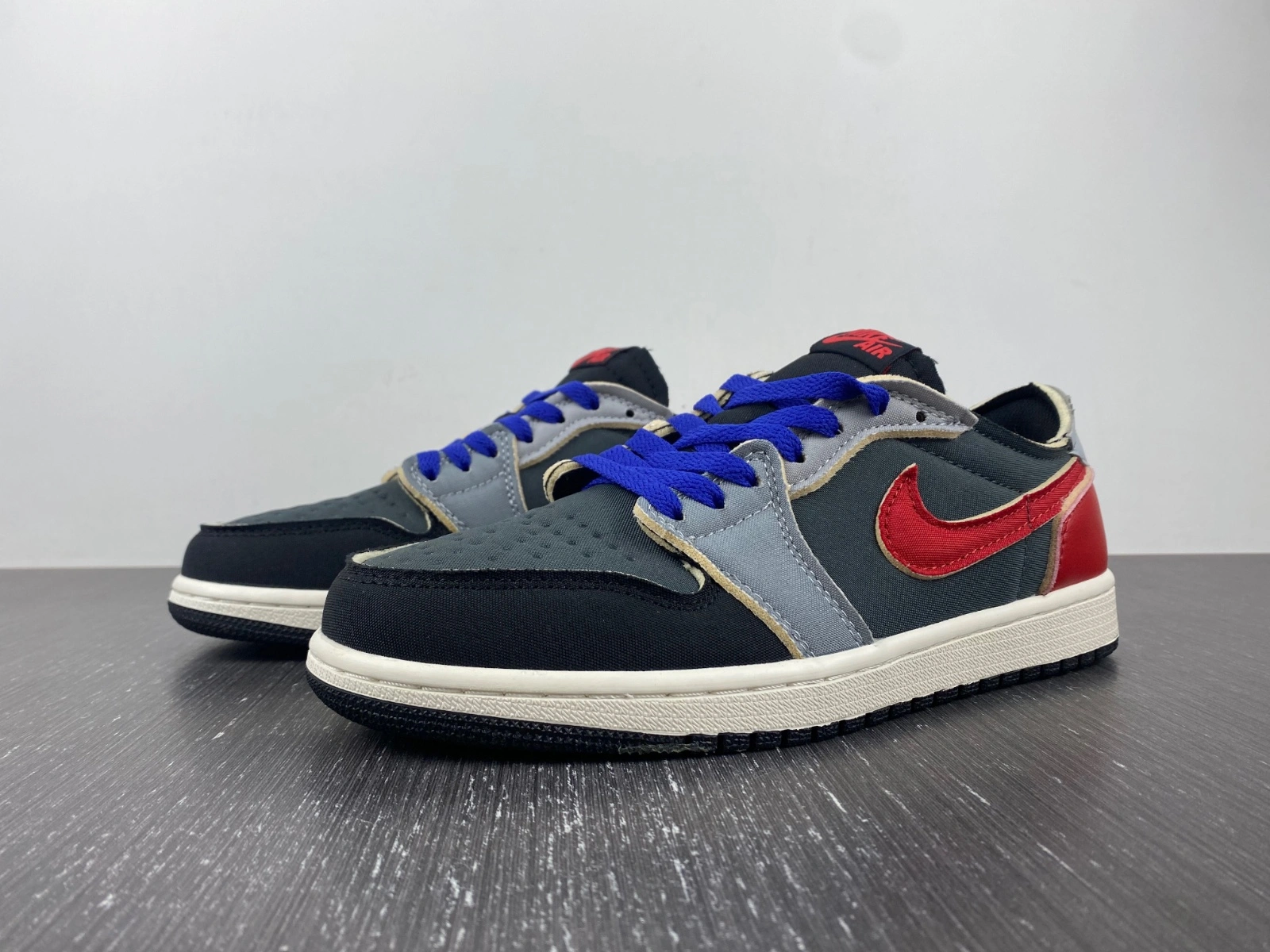 Trendsetting Air Jordan 1 Low AJ 1 Smoke red DV0982- 1592