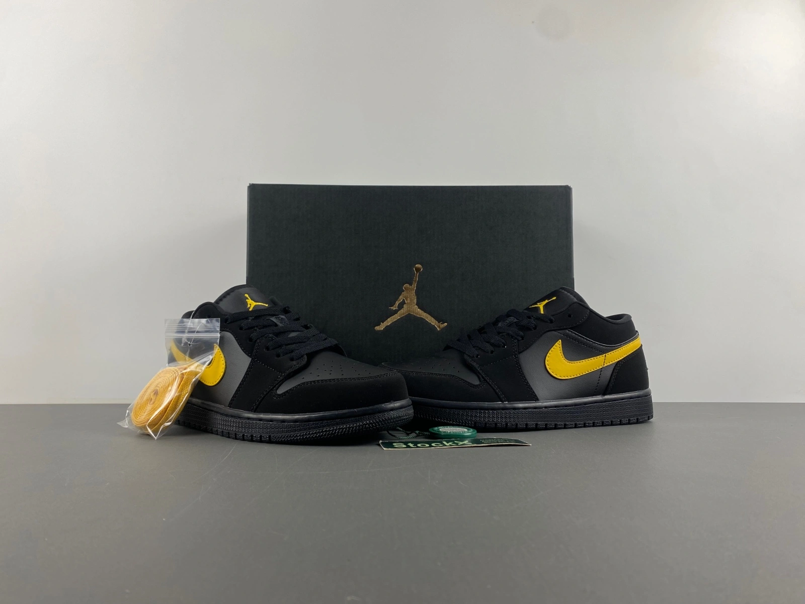 Neat Air Jordan 1 Low Black Gold Swoosh 553558- 1391