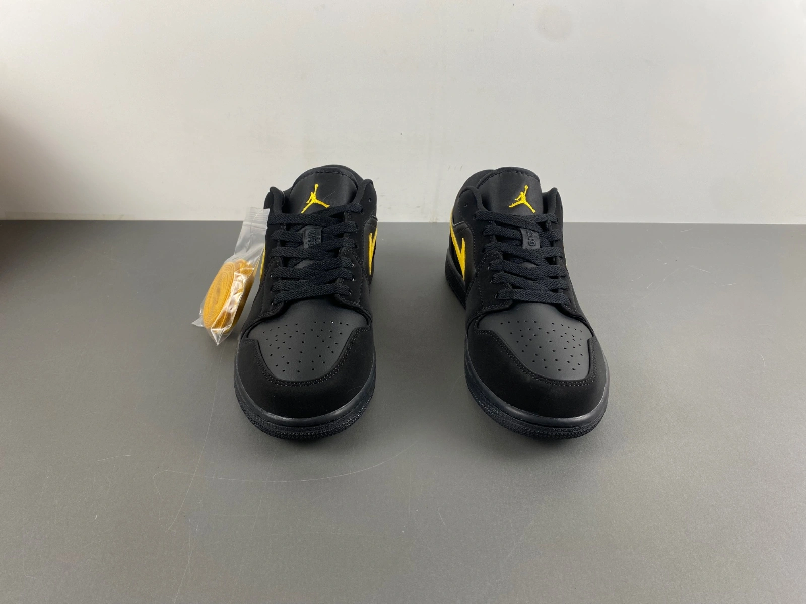 Neat Air Jordan 1 Low Black Gold Swoosh 553558- 1391