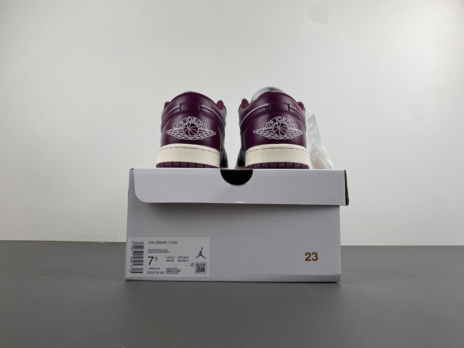 WaterResistant Air Jordan 1 Low Bordeaux DC0774- 1381