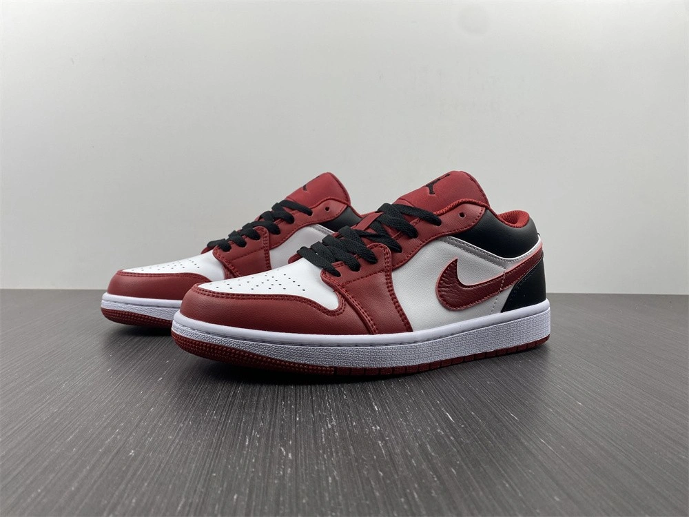 Air Jordan 1 Low Bulls 53558- TimelessDesign 1641