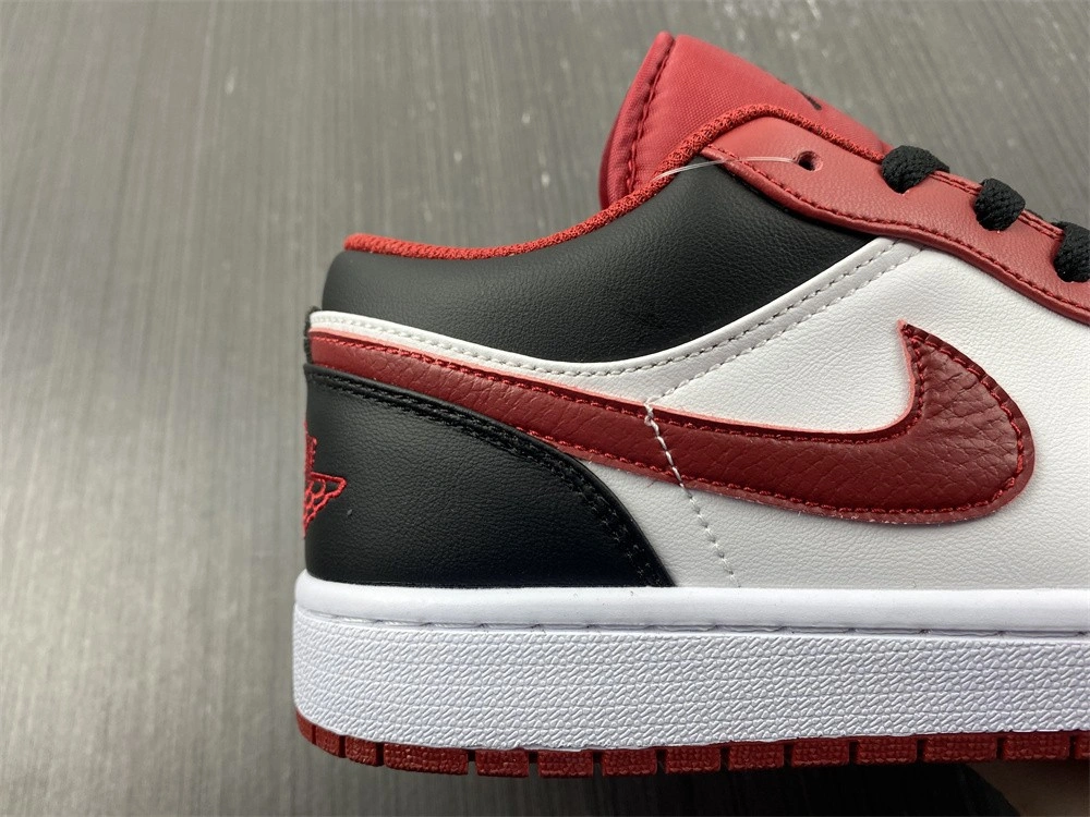 Air Jordan 1 Low Bulls 53558- TimelessDesign 1641