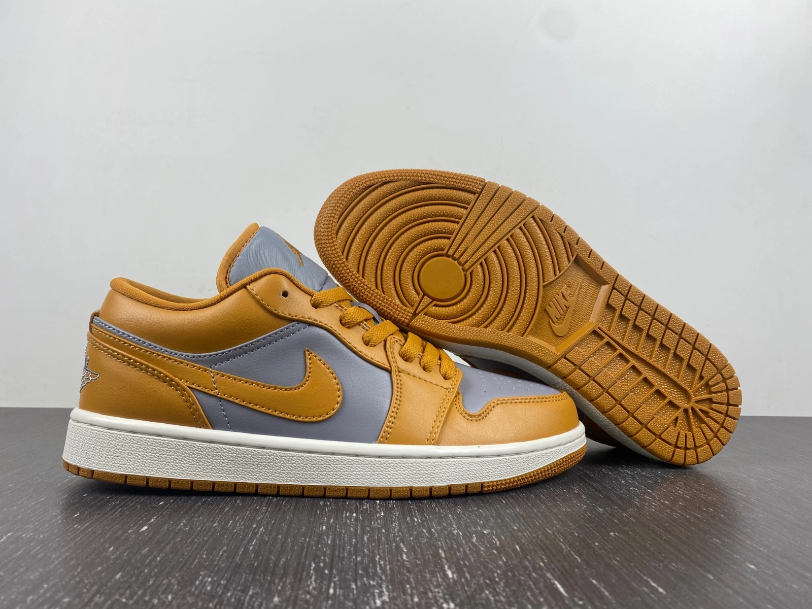 Lightweight Air Jordan 1 Low Cement Grey Chutney DC0774- 1541