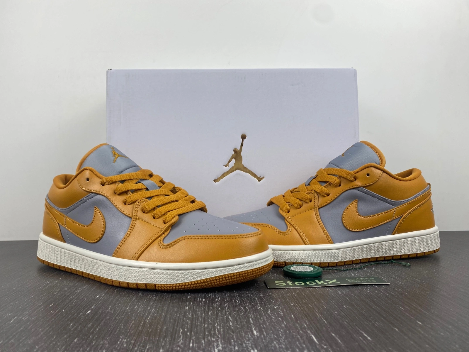 Lightweight Air Jordan 1 Low Cement Grey Chutney DC0774- 1541