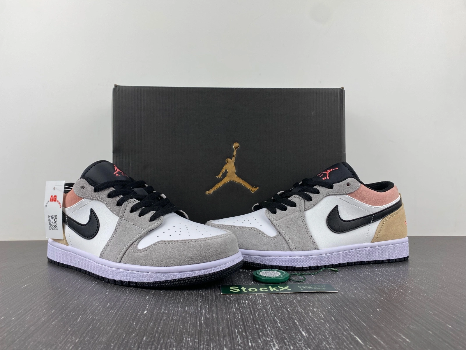 MultiPurpose Air Jordan 1 Low DX4334- 1571