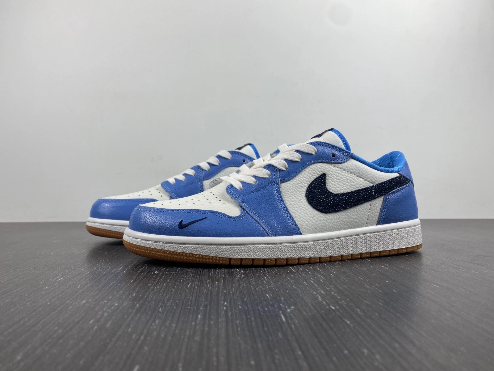 Air Jordan 1 Low DZ0791- Sleek 1539