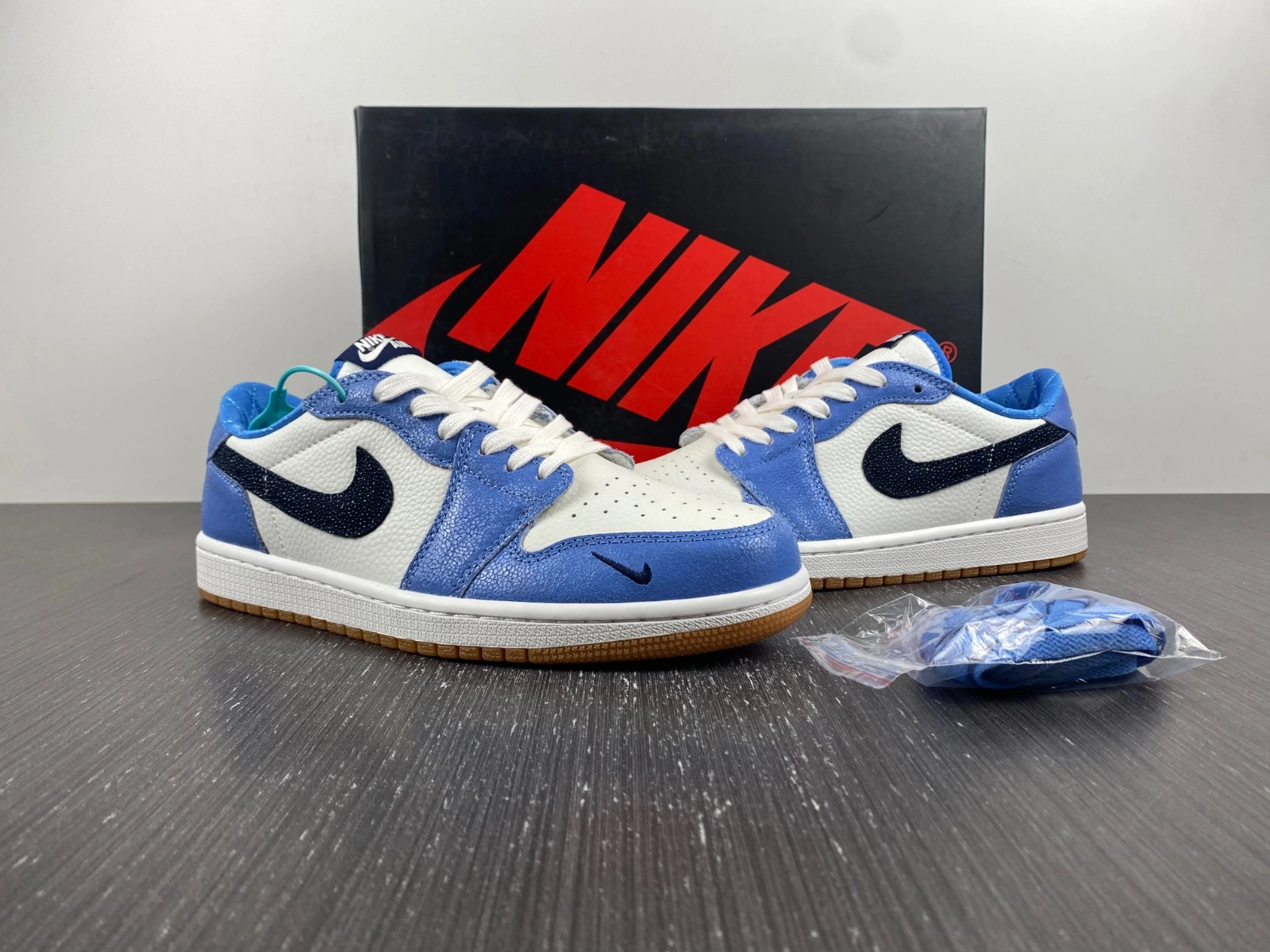 Air Jordan 1 Low DZ0791- Sleek 1539
