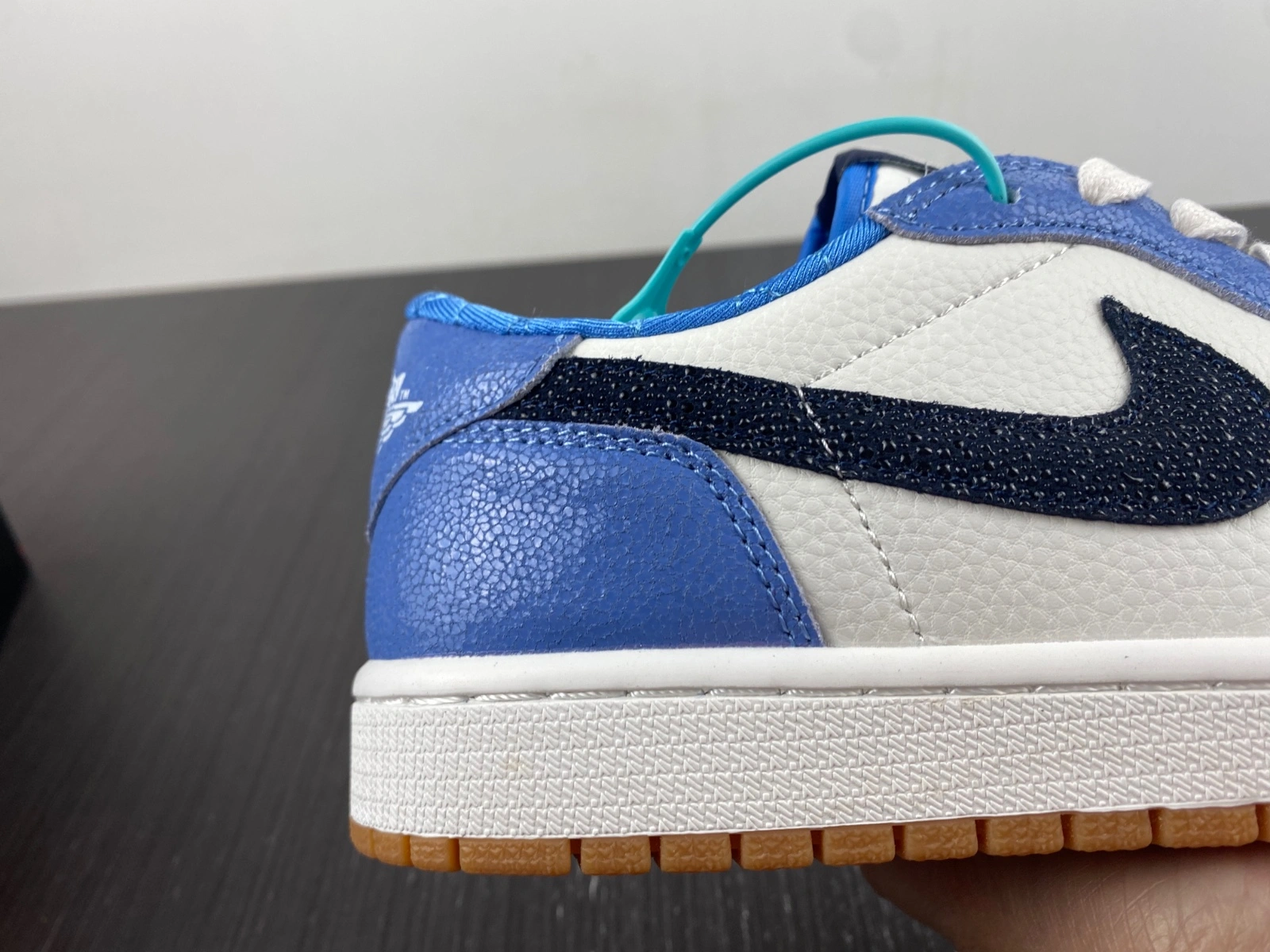 Air Jordan 1 Low DZ0791- Sleek 1539