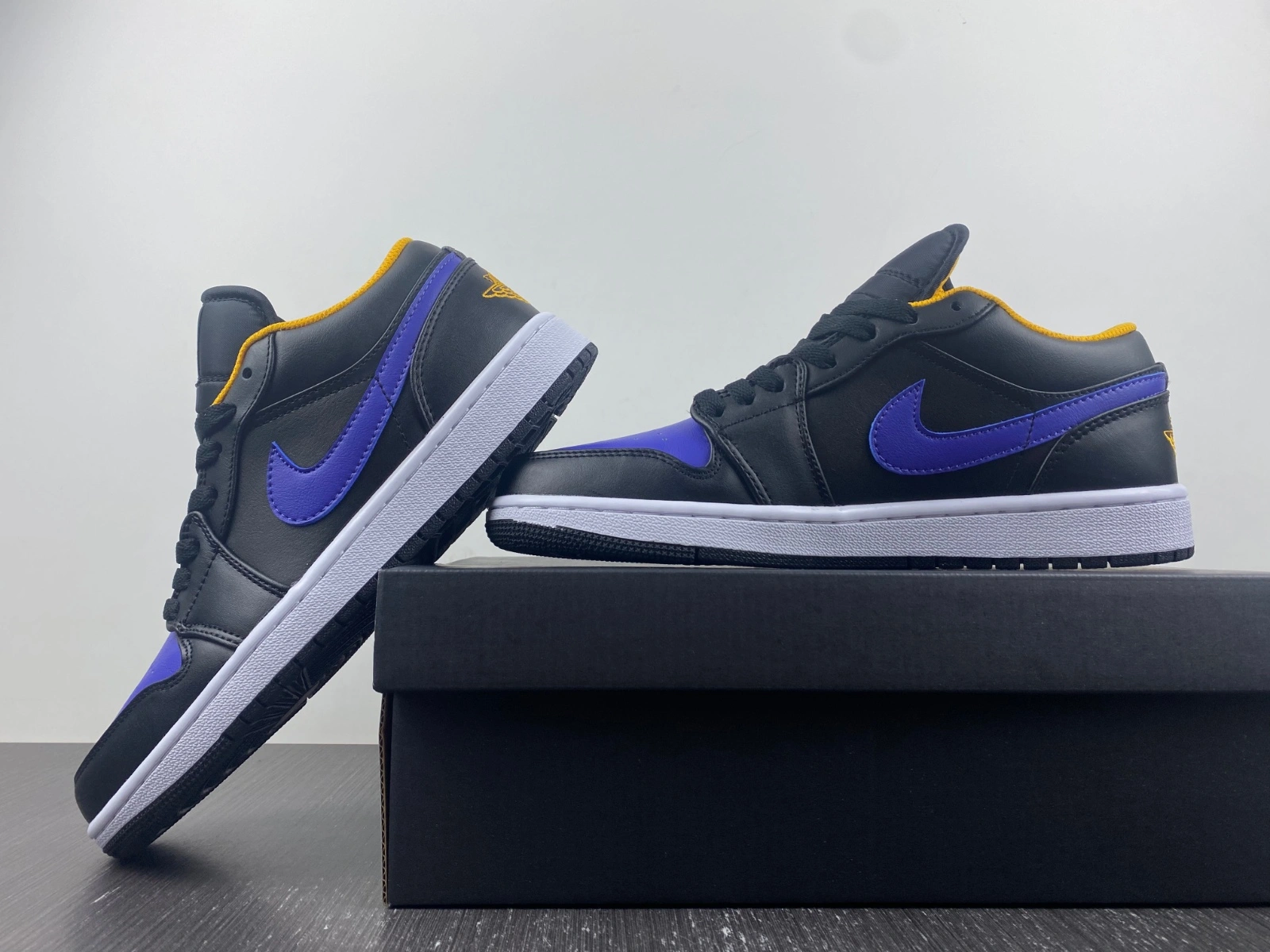 Reliable Air Jordan 1 Low Dark Concord 553558- 1566