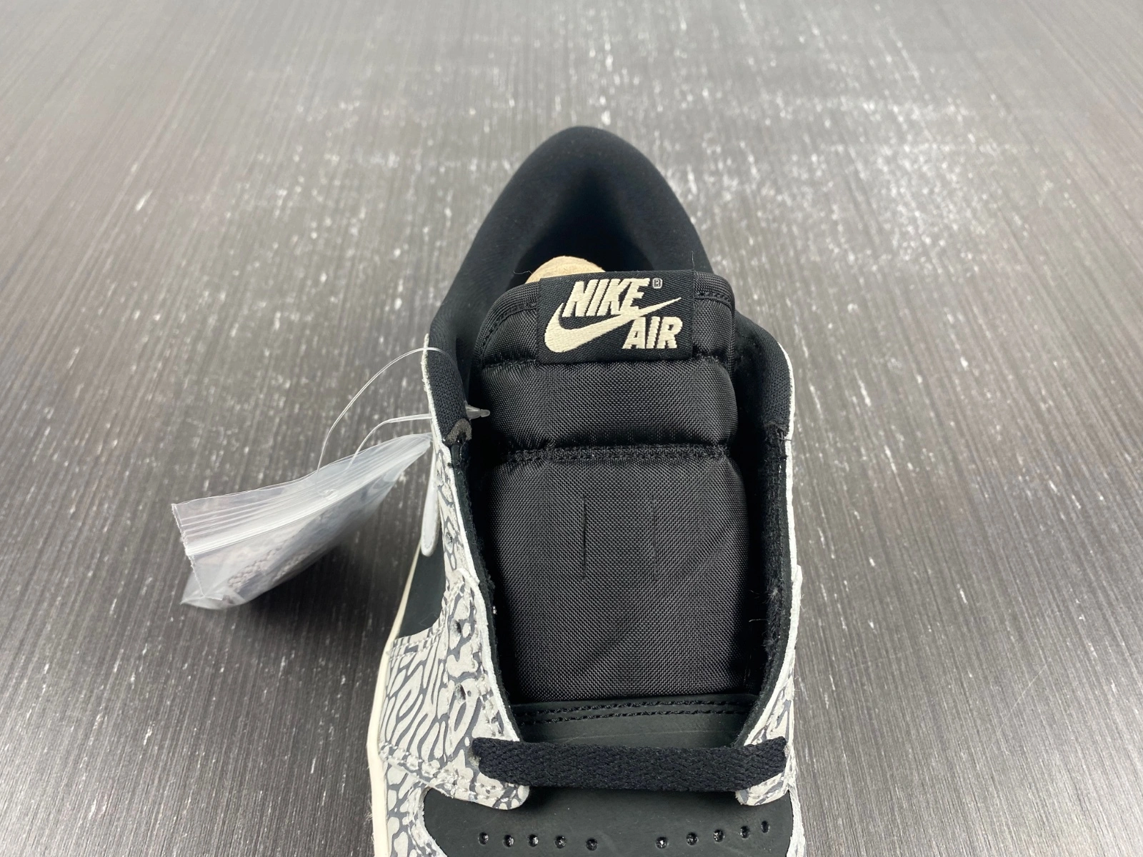 Air Jordan 1 Low Elephant Print CZ0790- Efficient 1556