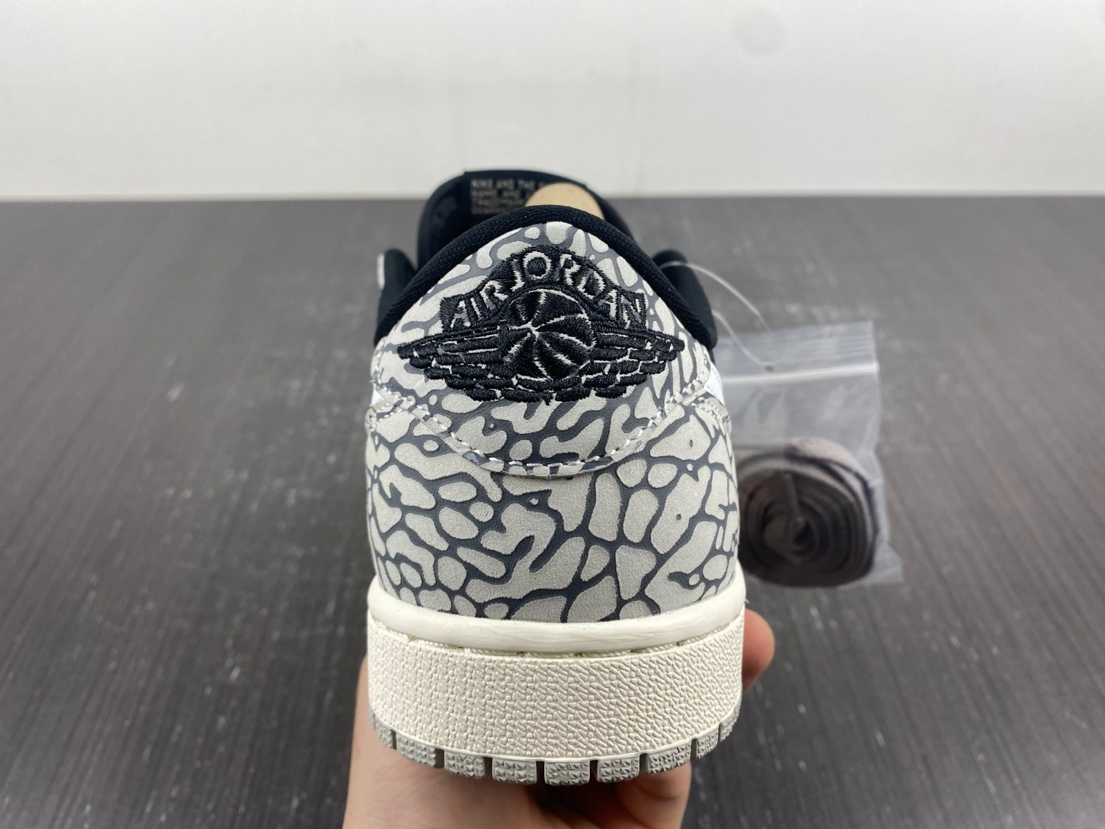 Air Jordan 1 Low Elephant Print CZ0790- Efficient 1556