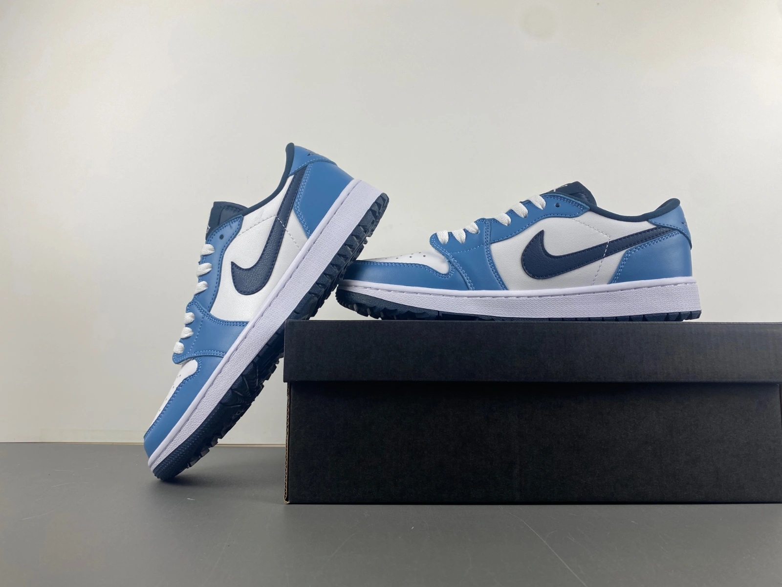MultiPurpose Air Jordan 1 Low Golf White Aegean Storm DD9315- 1372