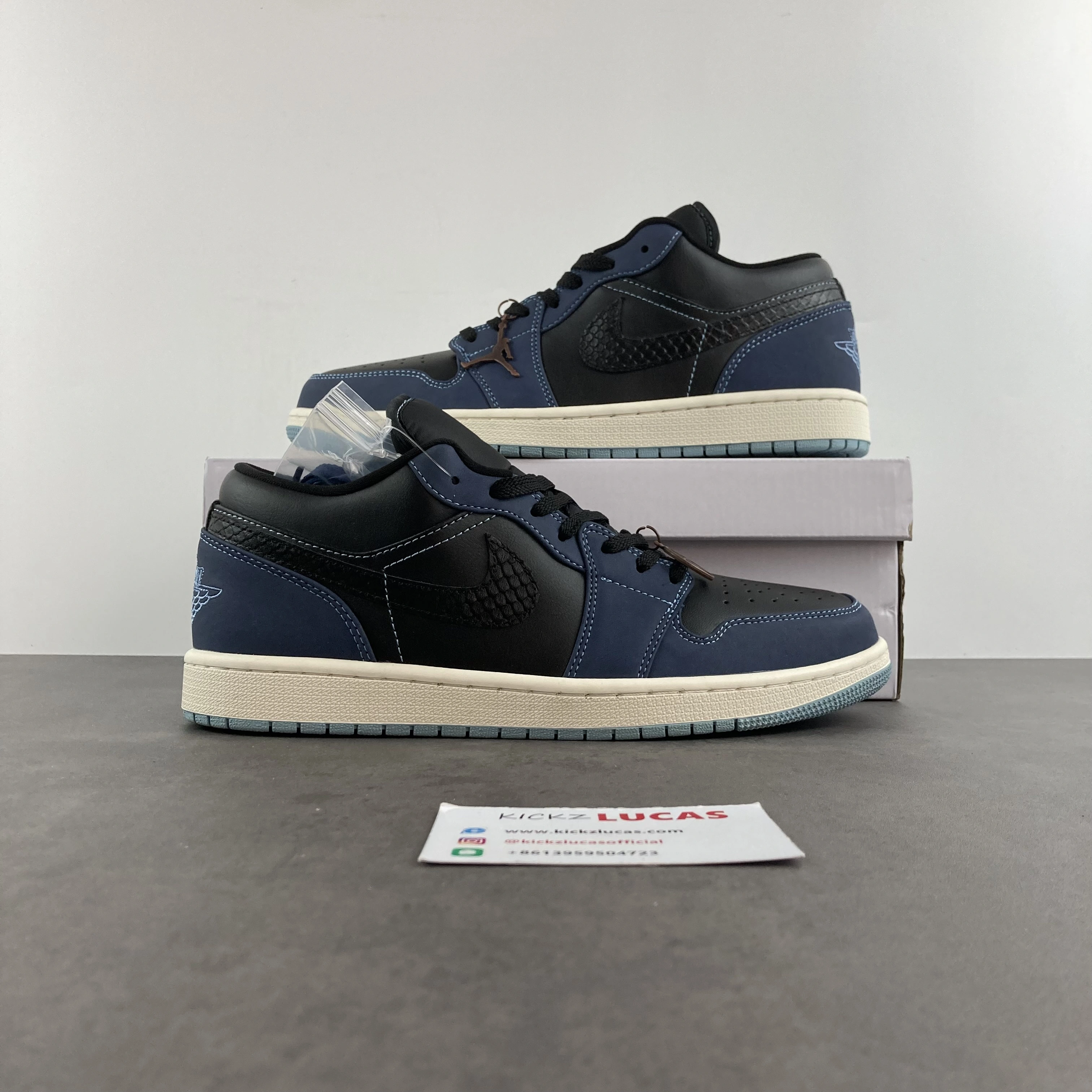 Timeless Air Jordan 1 Low Home Court Collective FJ5478- 1537