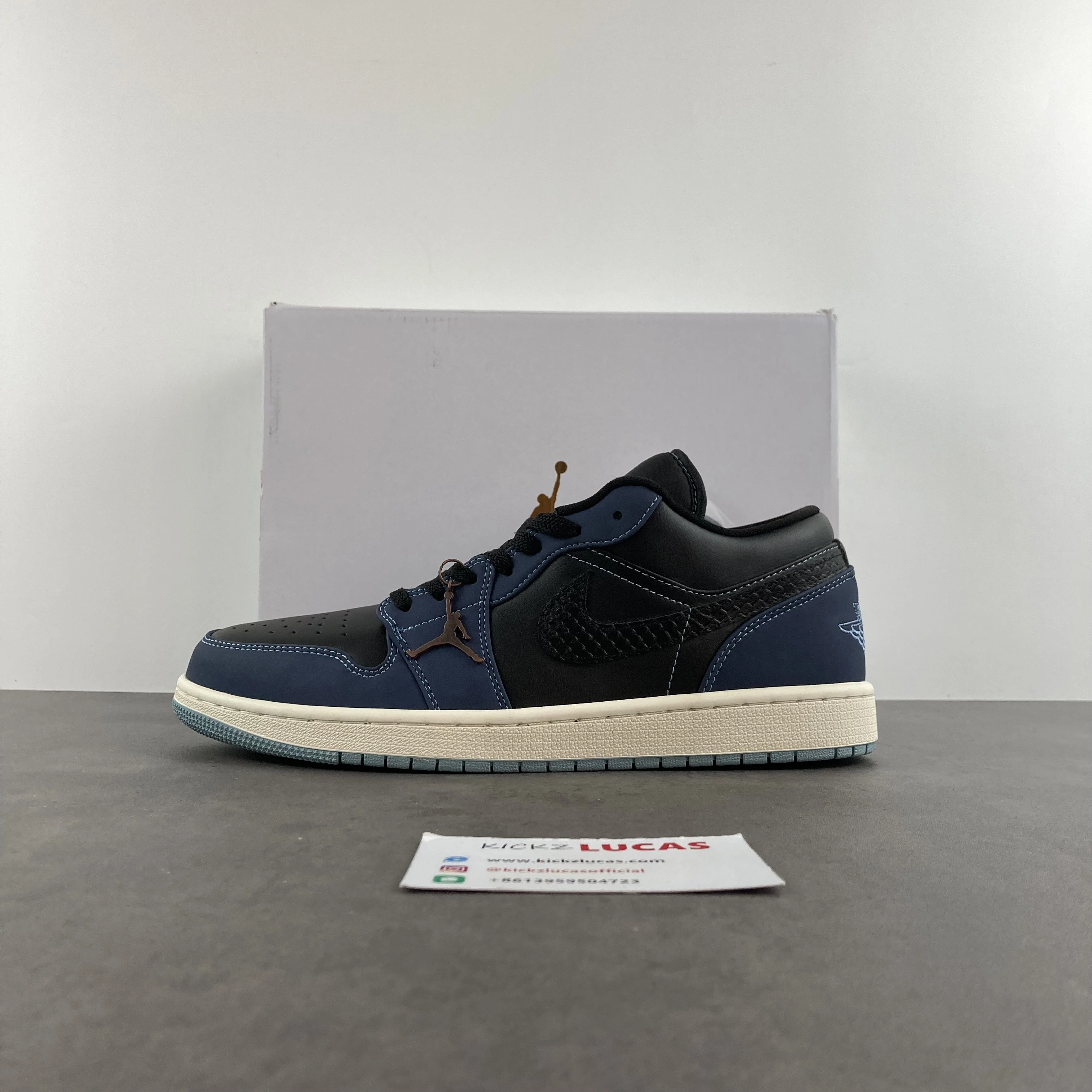Timeless Air Jordan 1 Low Home Court Collective FJ5478- 1537