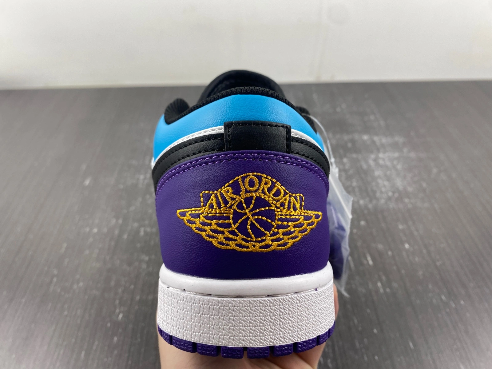 Air Jordan 1 Low Lava Glow 553558- AllSeason 1488