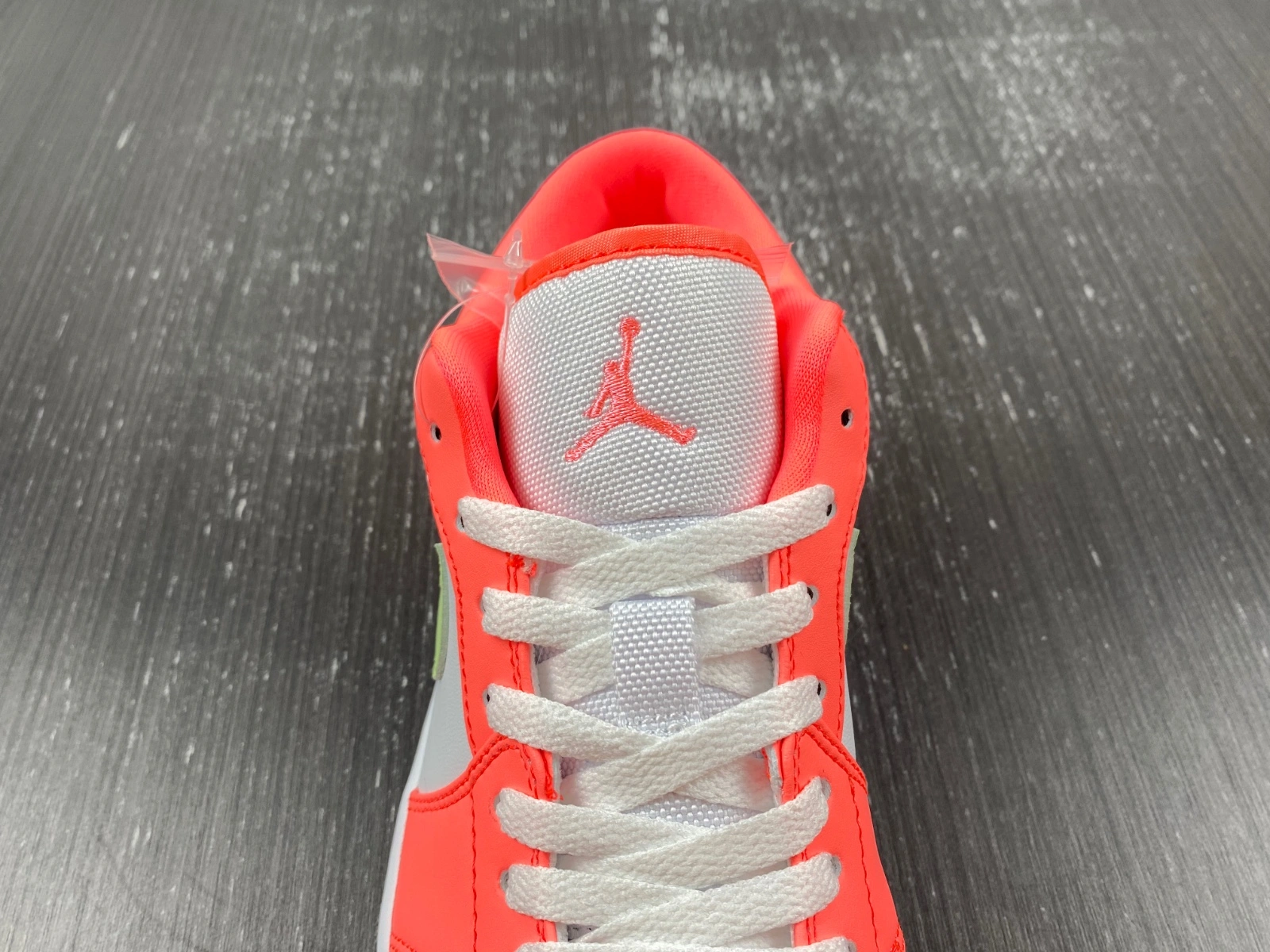 Supportive Air Jordan 1 Low Lava Glow FN6772- 1489