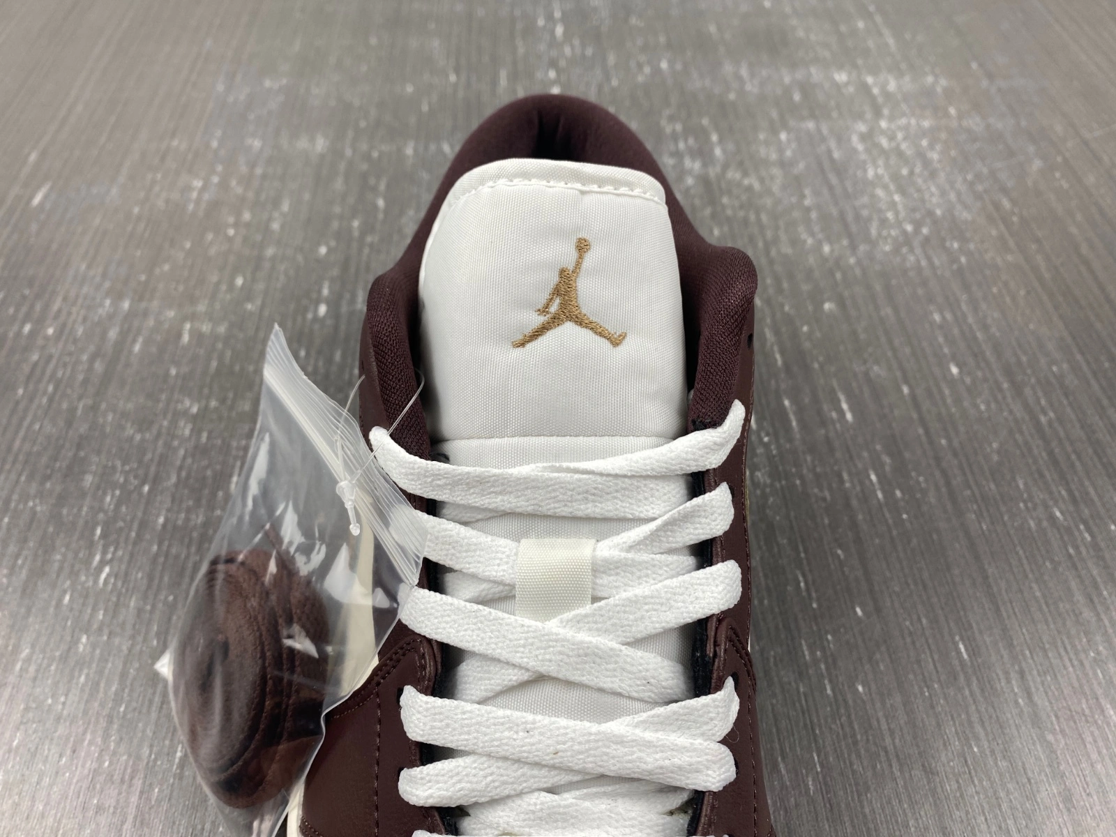 Soft Air Jordan 1 Low Mcoha gold DC0774- 1562