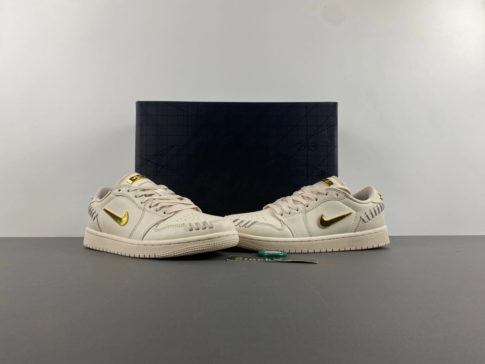 FreshLook Air Jordan 1 Low Method of Make Legend Light Brown FN5032- 1392