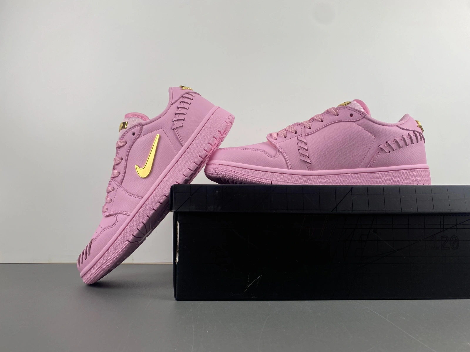 Fashionable Air Jordan 1 Low Method of Make Perfect Pink FN5032- 1379