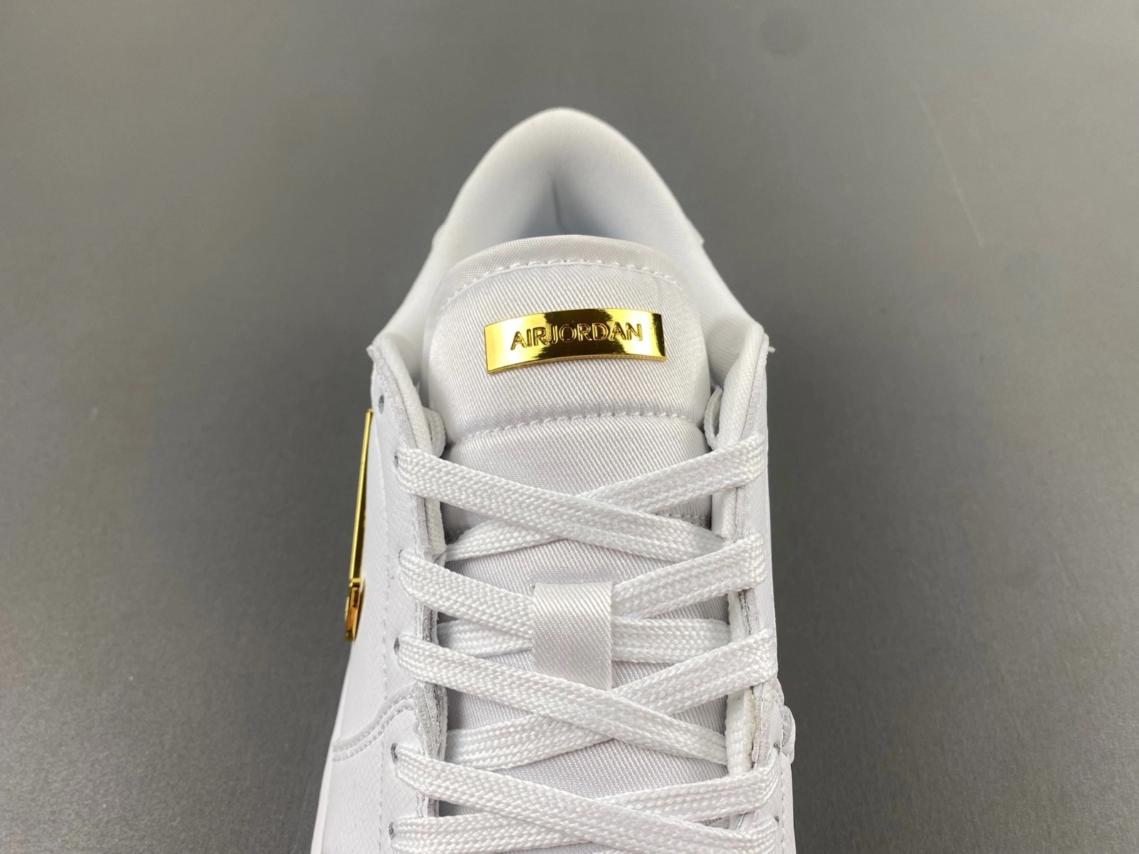 Casual Air Jordan 1 Low Method of Make Sail Metallic Gold FN5032- 1378