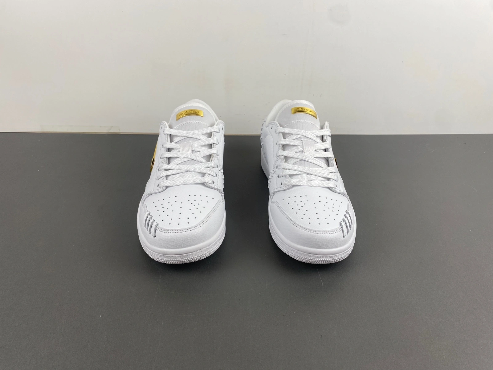 Casual Air Jordan 1 Low Method of Make Sail Metallic Gold FN5032- 1378
