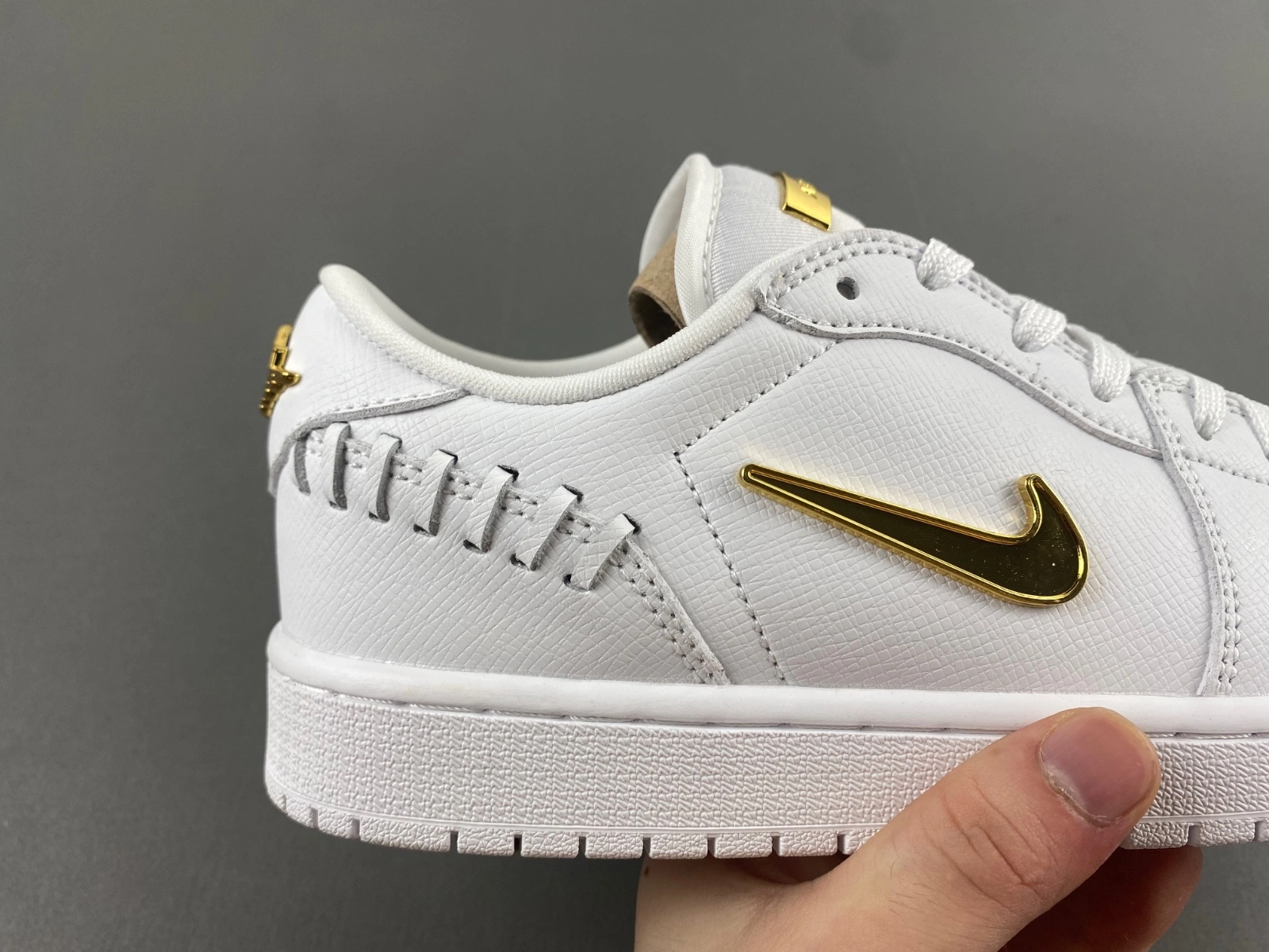 Casual Air Jordan 1 Low Method of Make Sail Metallic Gold FN5032- 1378