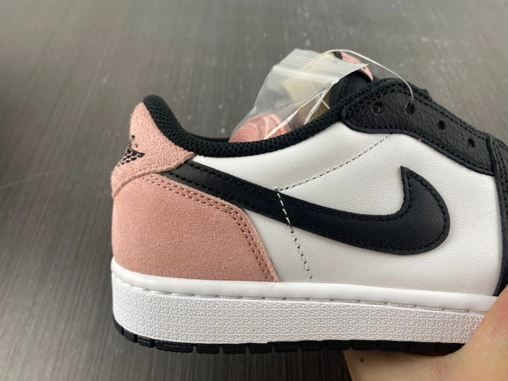 Casual Air Jordan 1 Low OG Bleached Coral CZ0790- 1654