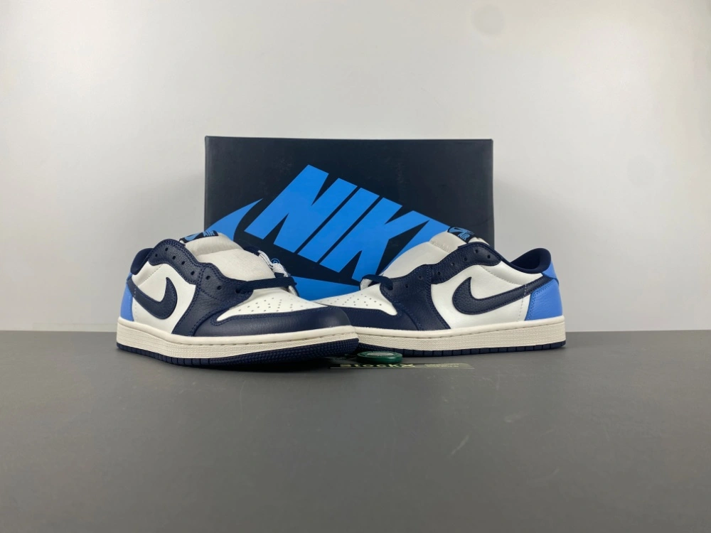 Air Jordan 1 Low OG Obsidian UNC CZ0790- SmoothTexture 1340