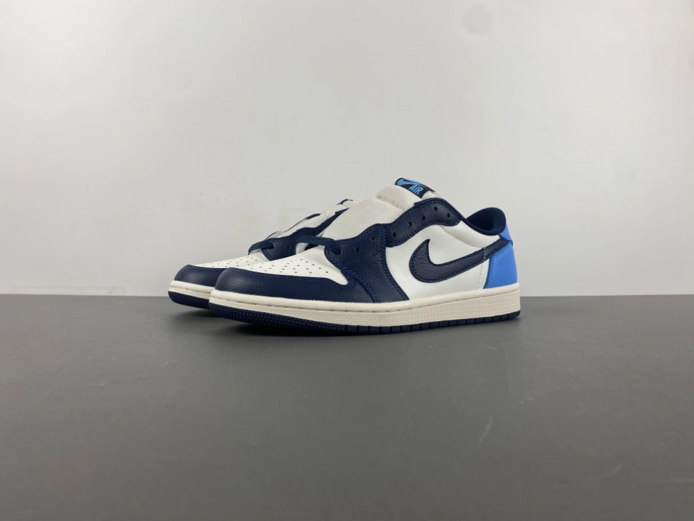 Air Jordan 1 Low OG Obsidian UNC CZ0790- SmoothTexture 1340