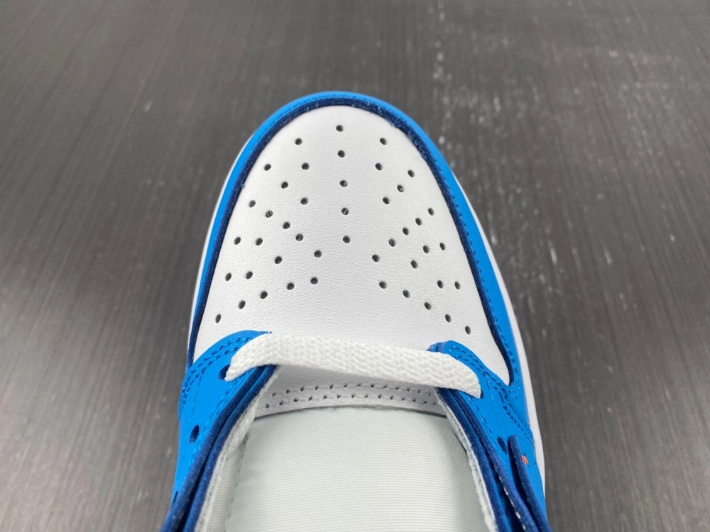 Air Jordan 1 Low Off White UNC Customized ZipUp 1636