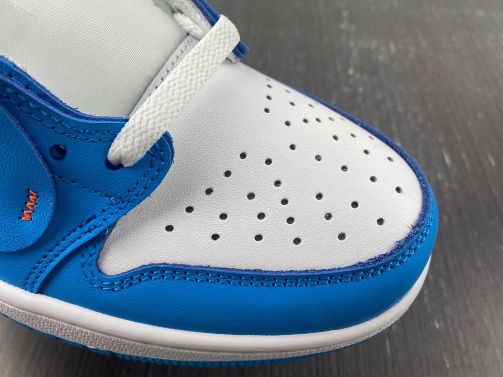 Air Jordan 1 Low Off White UNC Customized ZipUp 1636