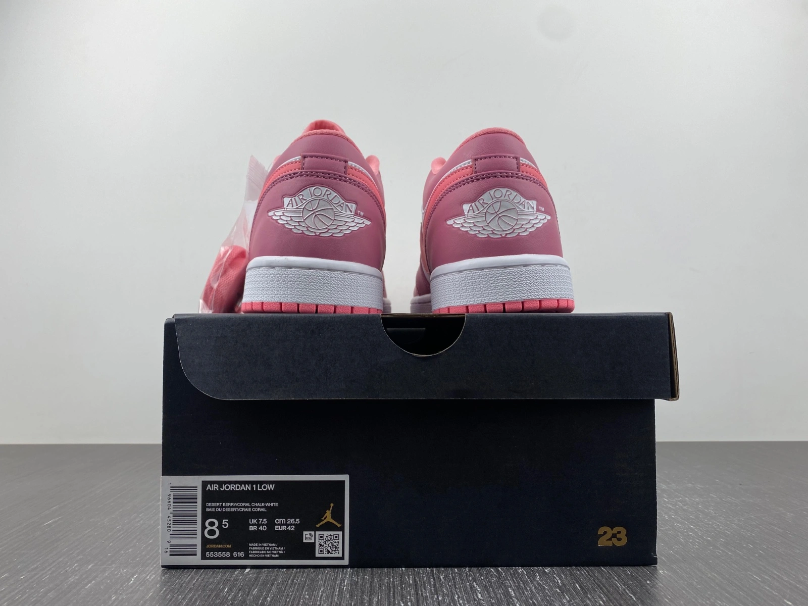 MoistureWicking Air Jordan 1 Low Pink 553558- 1564