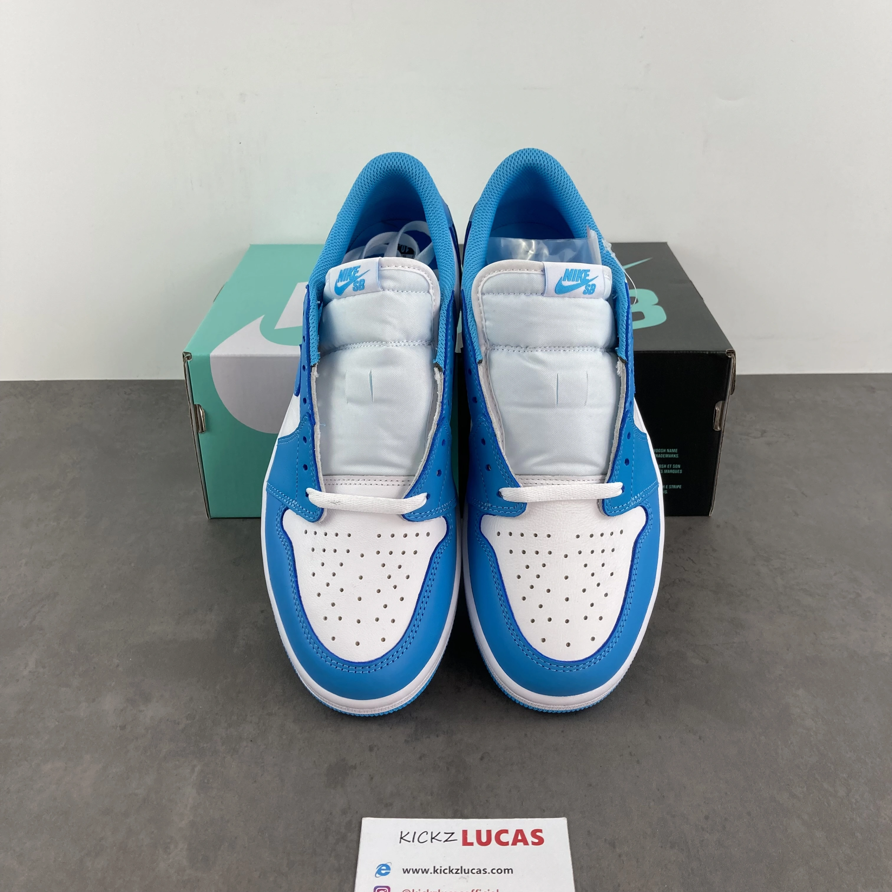 Air Jordan 1 Low SB UNC Style CJ7891- Stretchable 1653