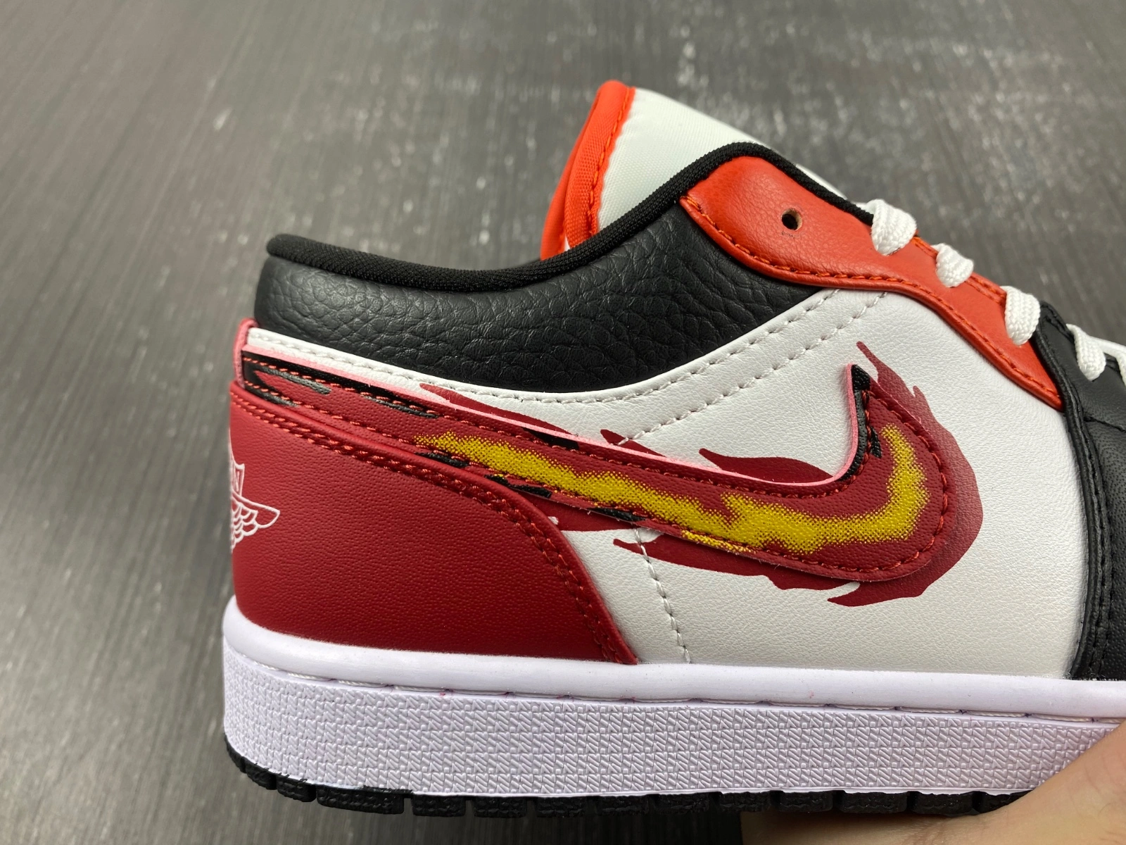 Vibrant Air Jordan 1 Low SE Just Skate Gym Red FJ7222- 1529