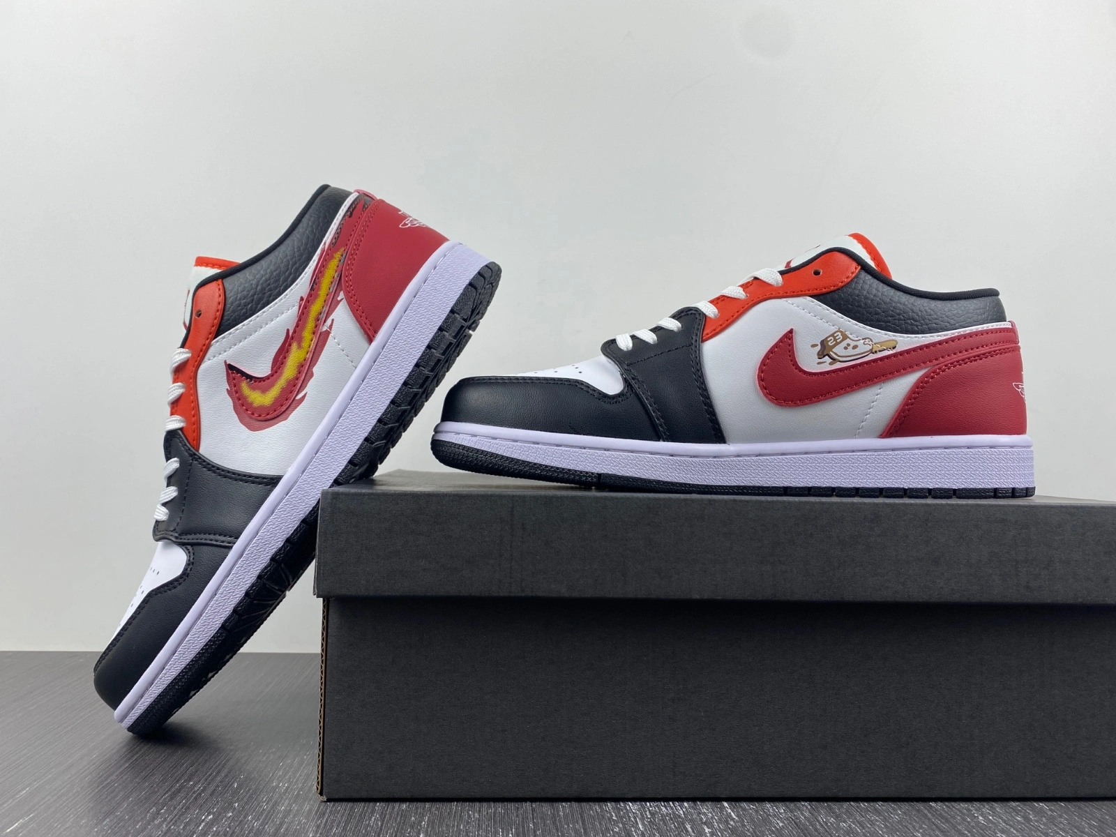 Vibrant Air Jordan 1 Low SE Just Skate Gym Red FJ7222- 1529