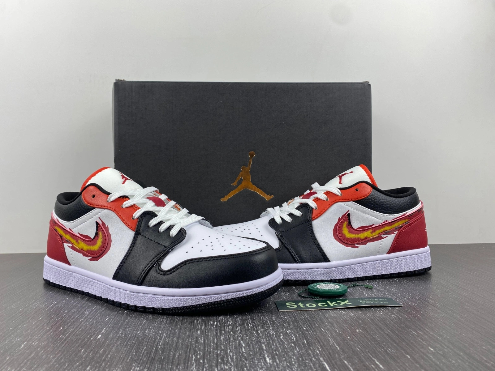 Vibrant Air Jordan 1 Low SE Just Skate Gym Red FJ7222- 1529