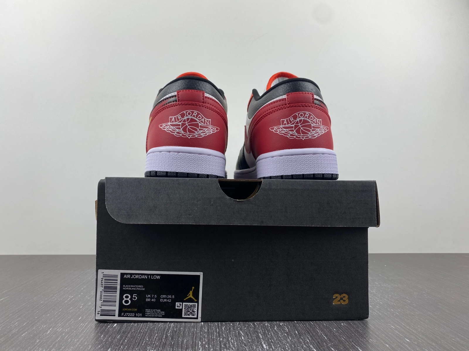 Vibrant Air Jordan 1 Low SE Just Skate Gym Red FJ7222- 1529