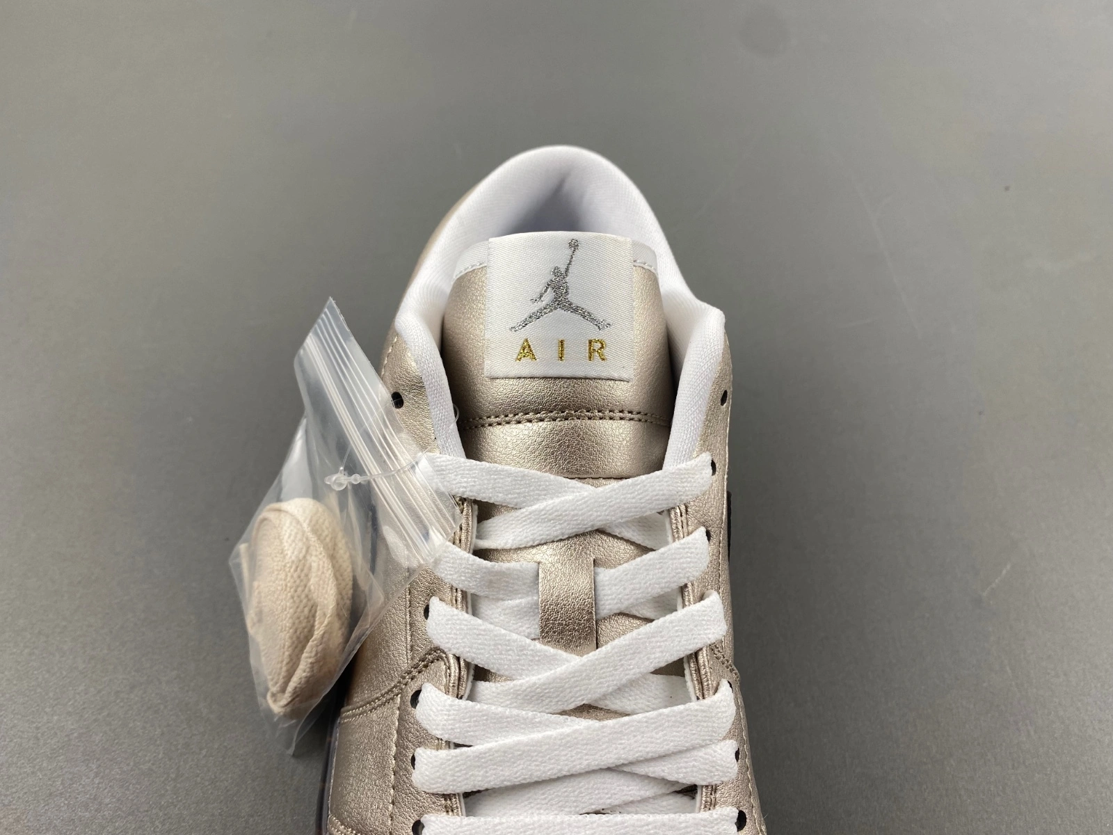 Air Jordan 1 Low SE Metallic Zinc HQ3529- NewStyle 1361