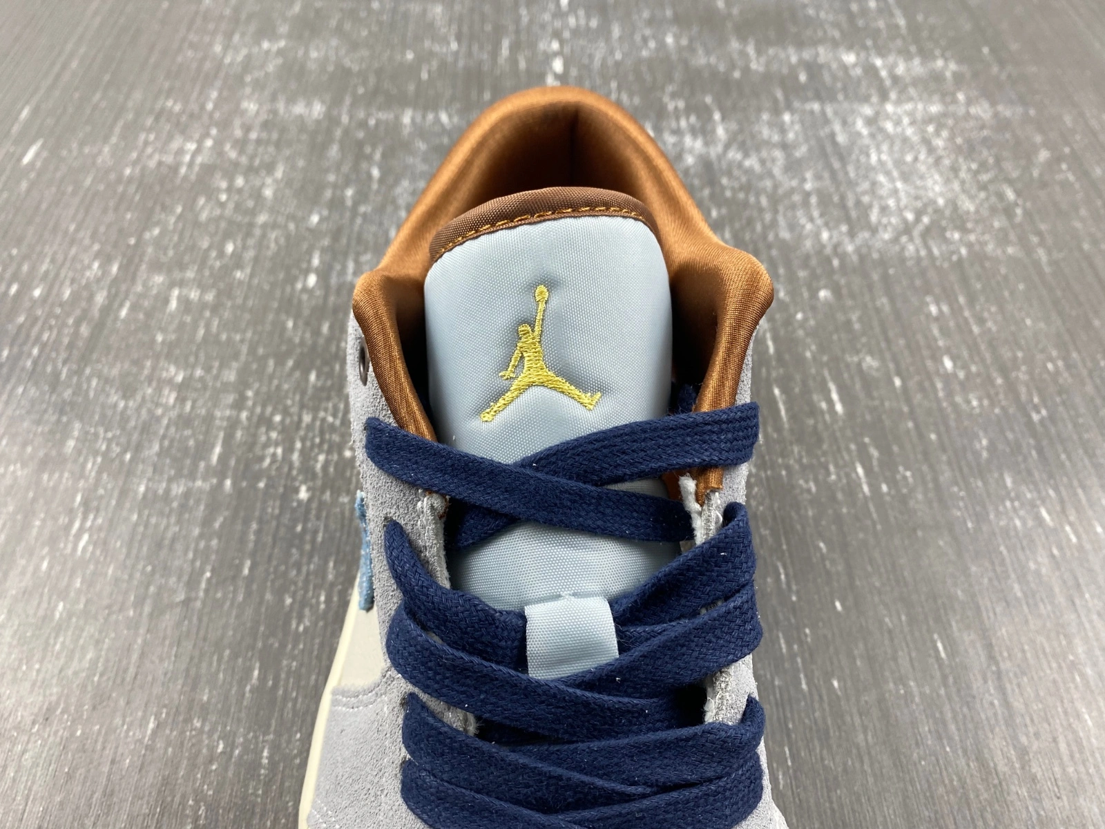 Air Jordan 1 Low SE Phantom Repaired Denim Swoosh FZ5042- Trendy 1413