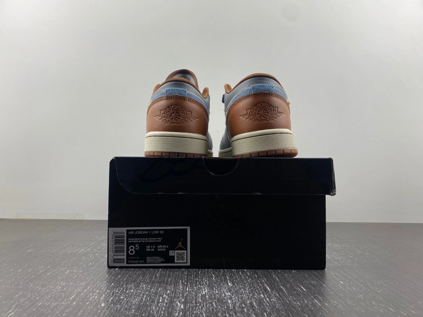 Air Jordan 1 Low SE Phantom Repaired Denim Swoosh FZ5042- Trendy 1413