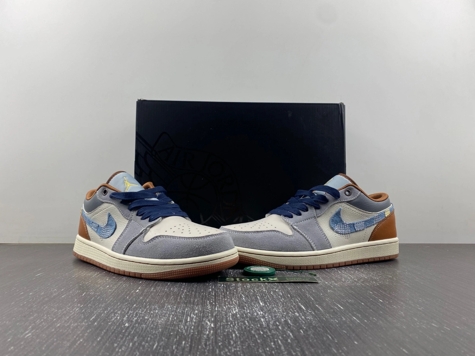 Air Jordan 1 Low SE Phantom Repaired Denim Swoosh FZ5042- Trendy 1413