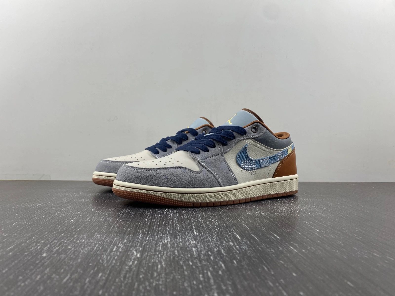 Air Jordan 1 Low SE Phantom Repaired Denim Swoosh FZ5042- Trendy 1413
