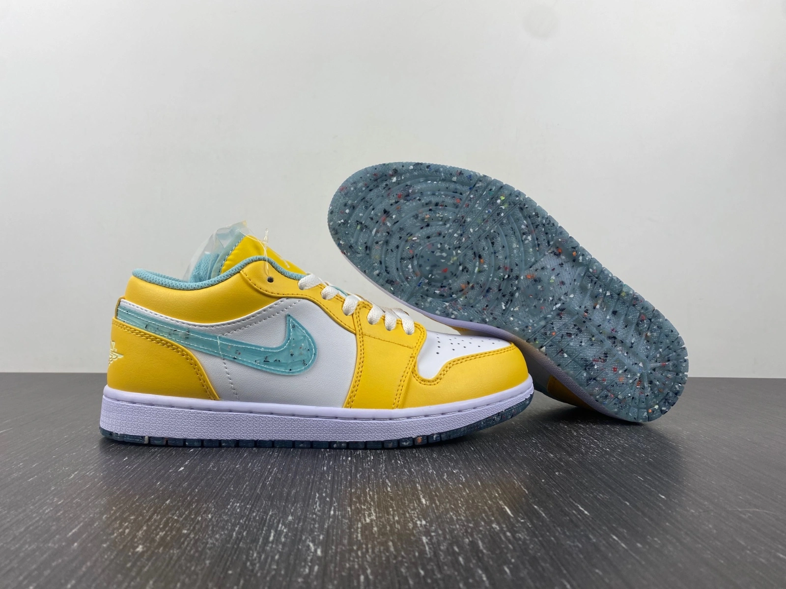 Air Jordan 1 Low SE Recycled Grind DX4375- Casual 1502